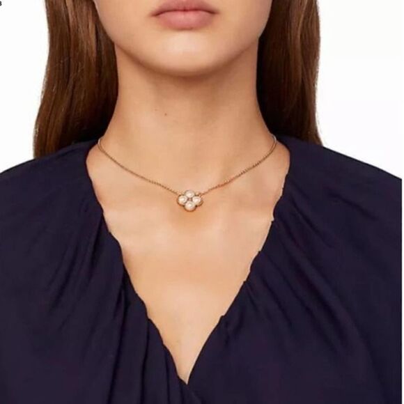 New Tory Burch Gold , Four Pearl Clover 18 in. Necklace - Picture 3 of 7